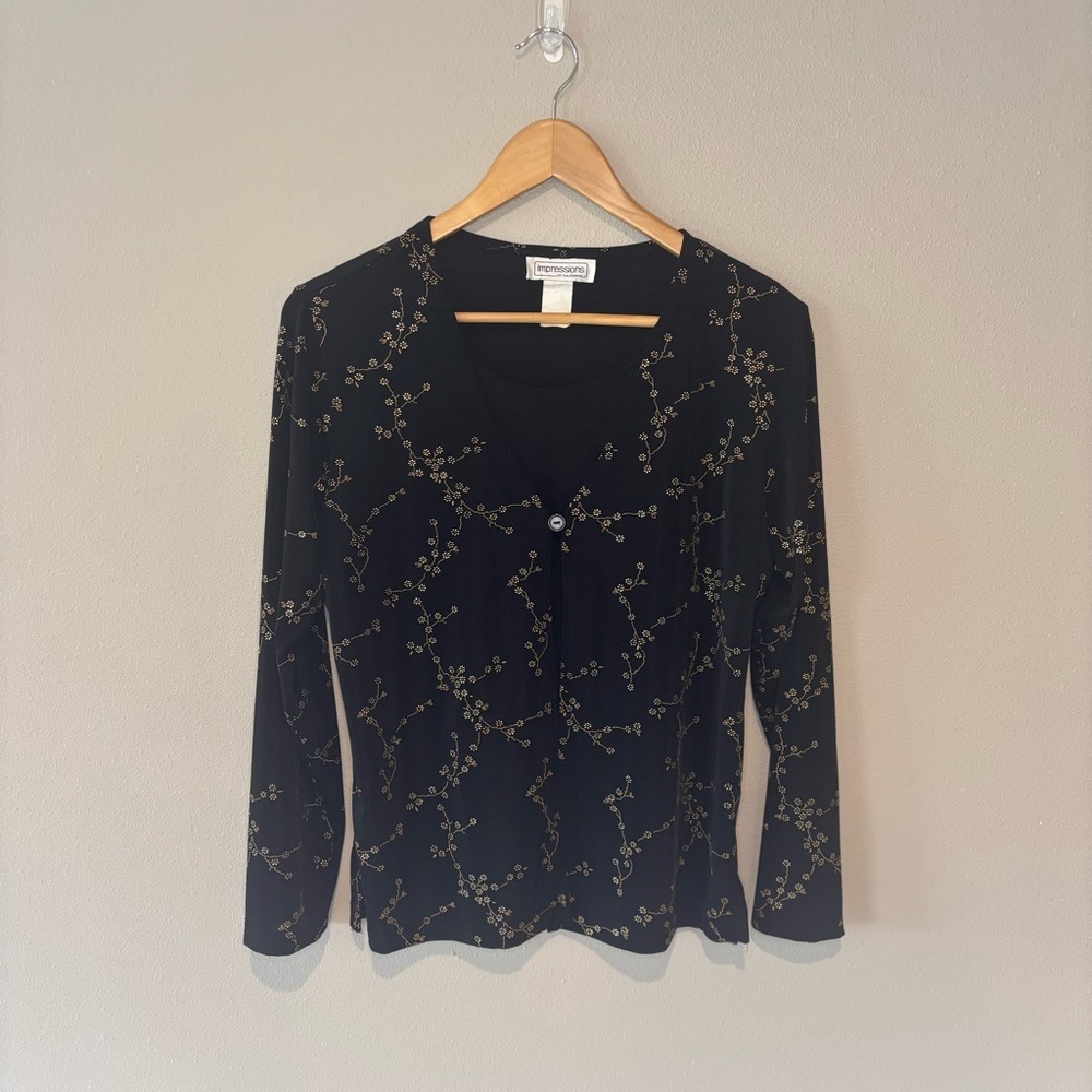 VINTAGE Y2K IMPRESSIONS OF CALIFORNIA Women’s Long Sleeve Black Floral Top‎